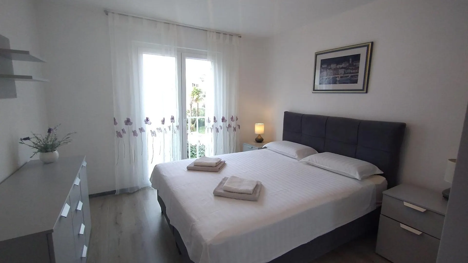 Apartments Ana - Ровинь 0*,  Хорватия