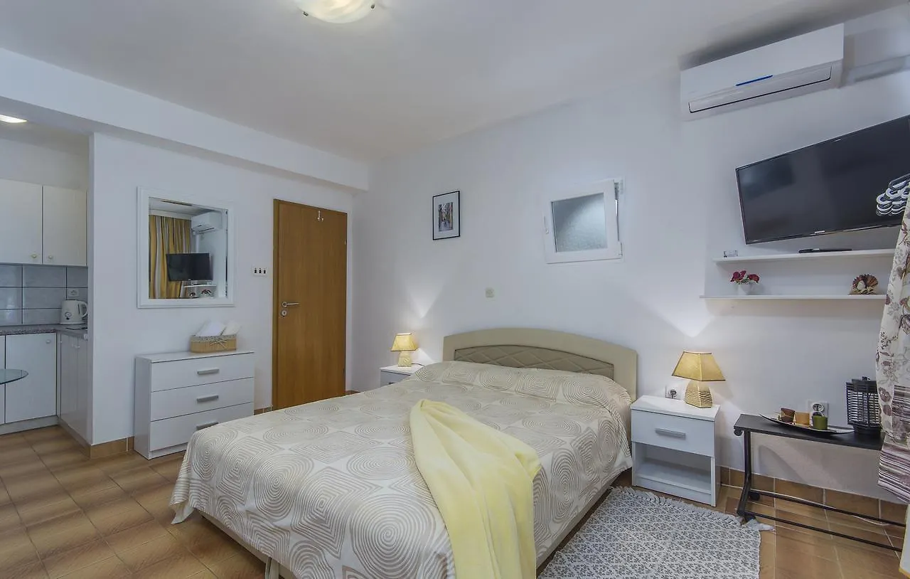 Apartments Ana - Rovinj